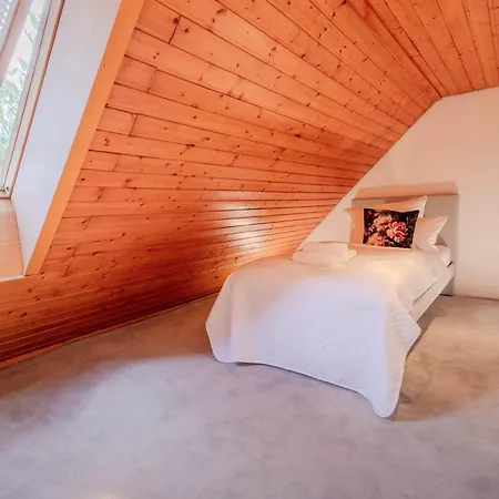 فيلة Panoramica Pool & Sauna *