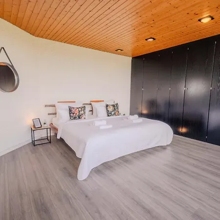 فيلة Panoramica Pool & Sauna