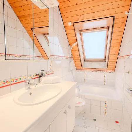 Panoramica Pool & Sauna 别墅