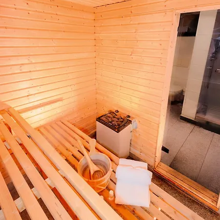 Panoramica Pool & Sauna Weitersburg