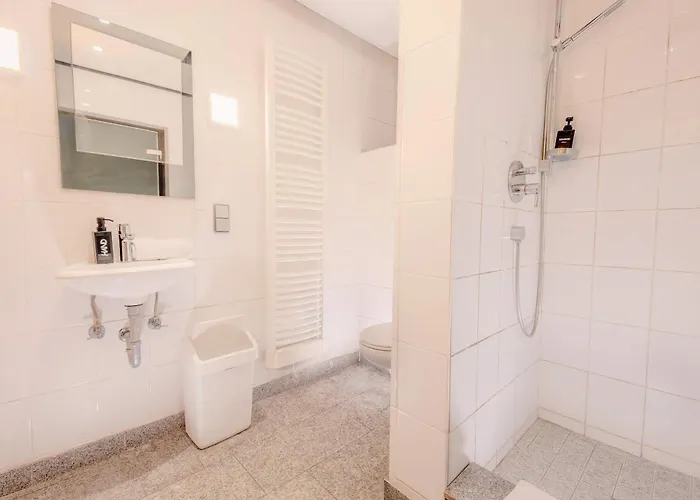 Panoramica Pool & Sauna