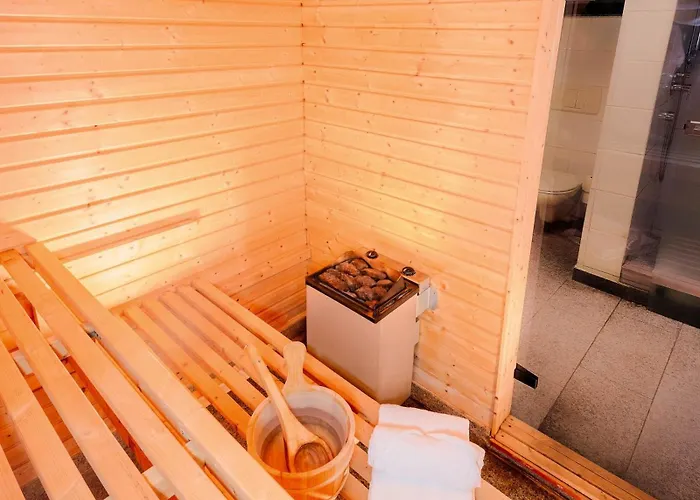 Panoramica Pool & Sauna Weitersburg